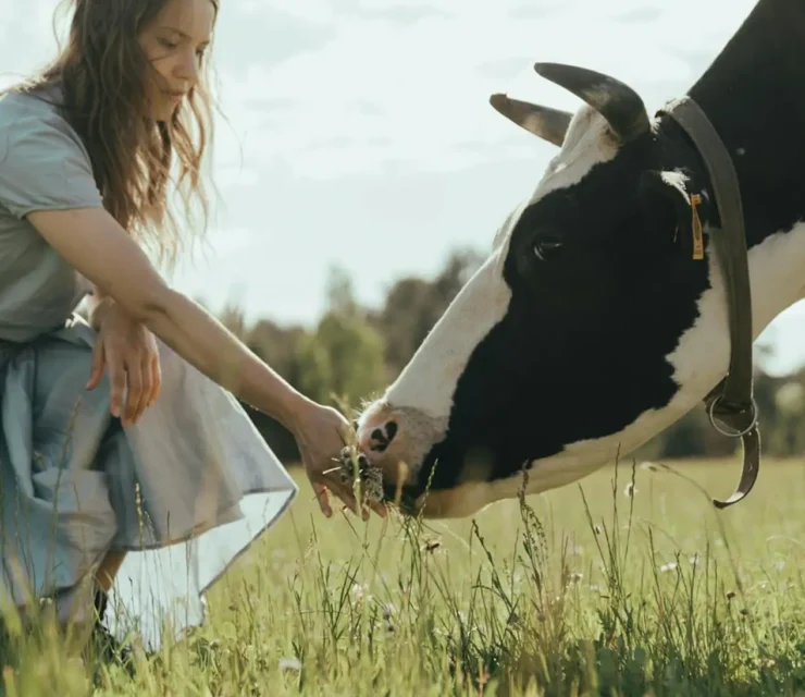 British backpacker turned dairy farm manager says word of mouth, a fun workplace keeps her workers keen